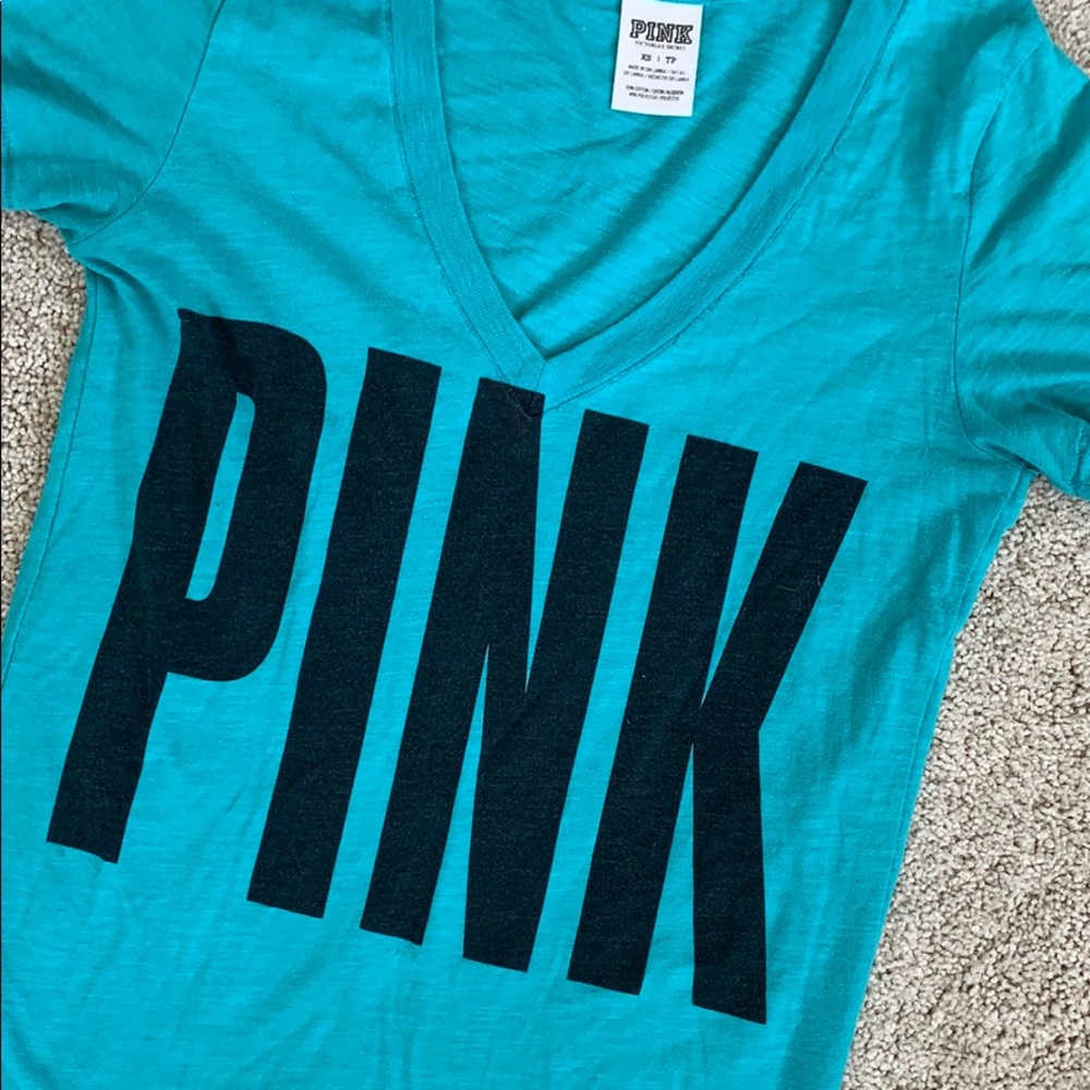 PINK VS tee